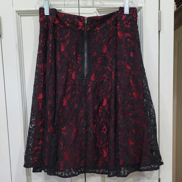 Torrid black lace skirt - Picture 2 of 7